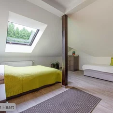 Apartmán B4 Heart - spálňa so strešným oknom